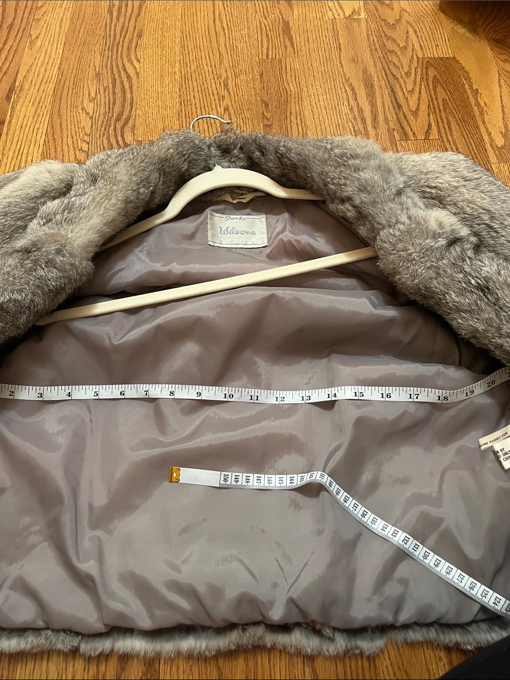 Cropped Gray Rabbit Fur Coat - Picture 7 of 10